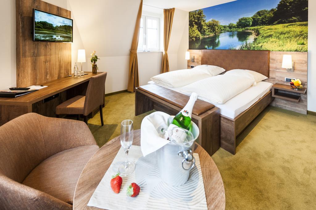 Hotel Hilker Bersenbrück Exteriör bild