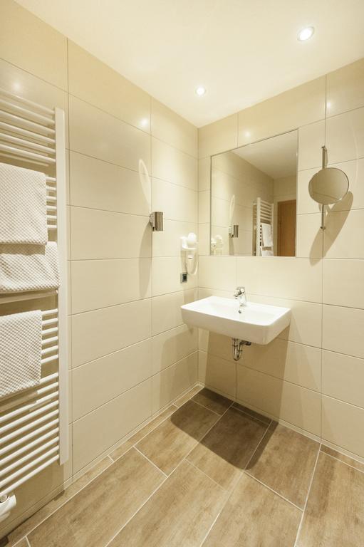 Hotel Hilker Bersenbrück Exteriör bild